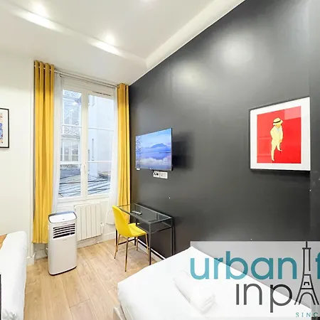 156 - Urban Yves Flat In Montorgueil Appartamento